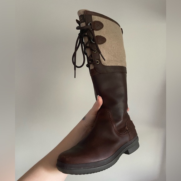 UGG Elsa Equestrian Knee High Boot in Brown Chestnut Leather Size 5 - Picture 2 of 10